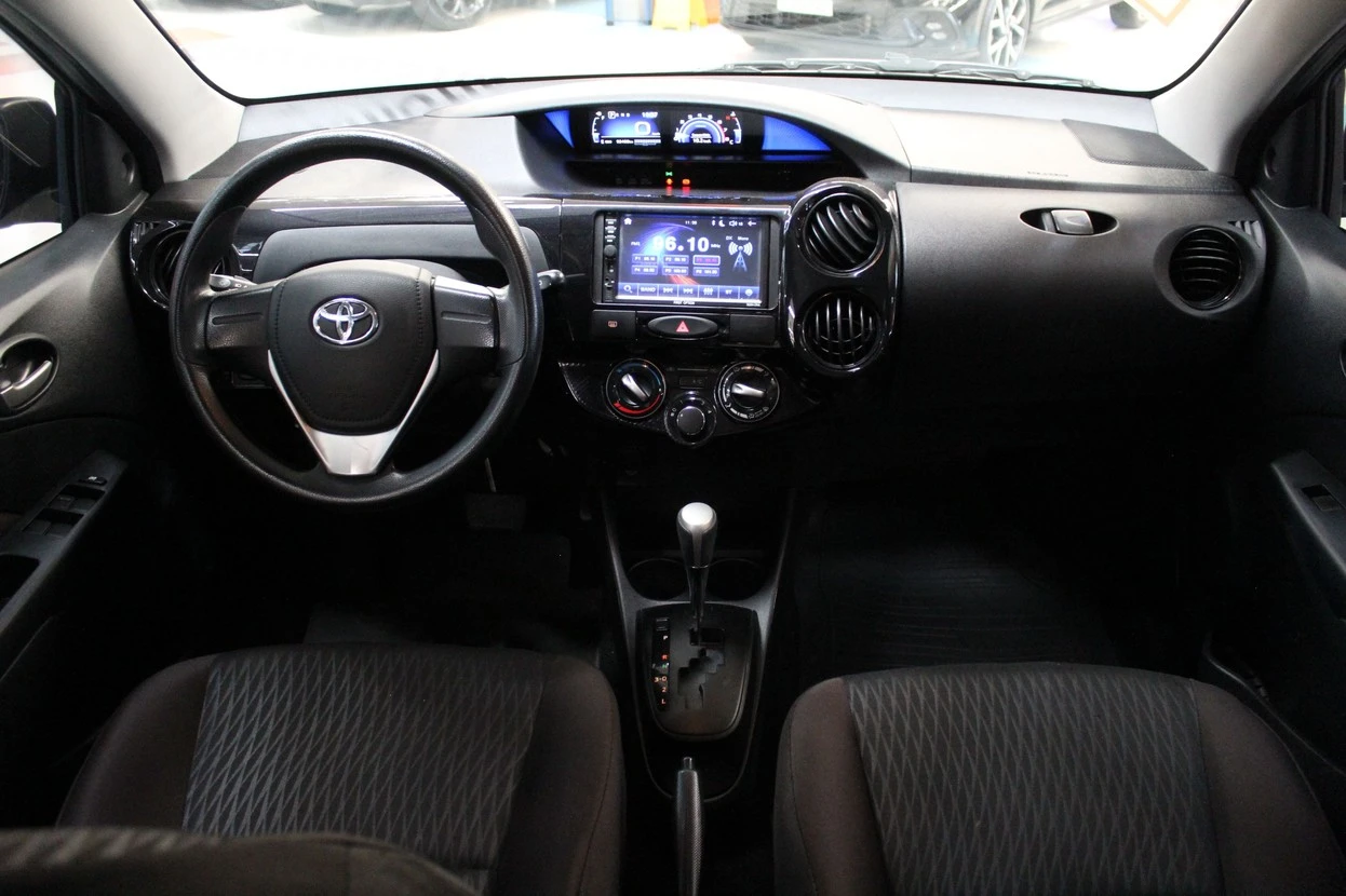 TOYOTA ETIOS