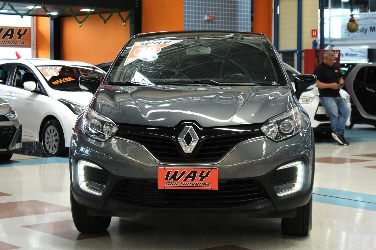 RENAULT CAPTUR