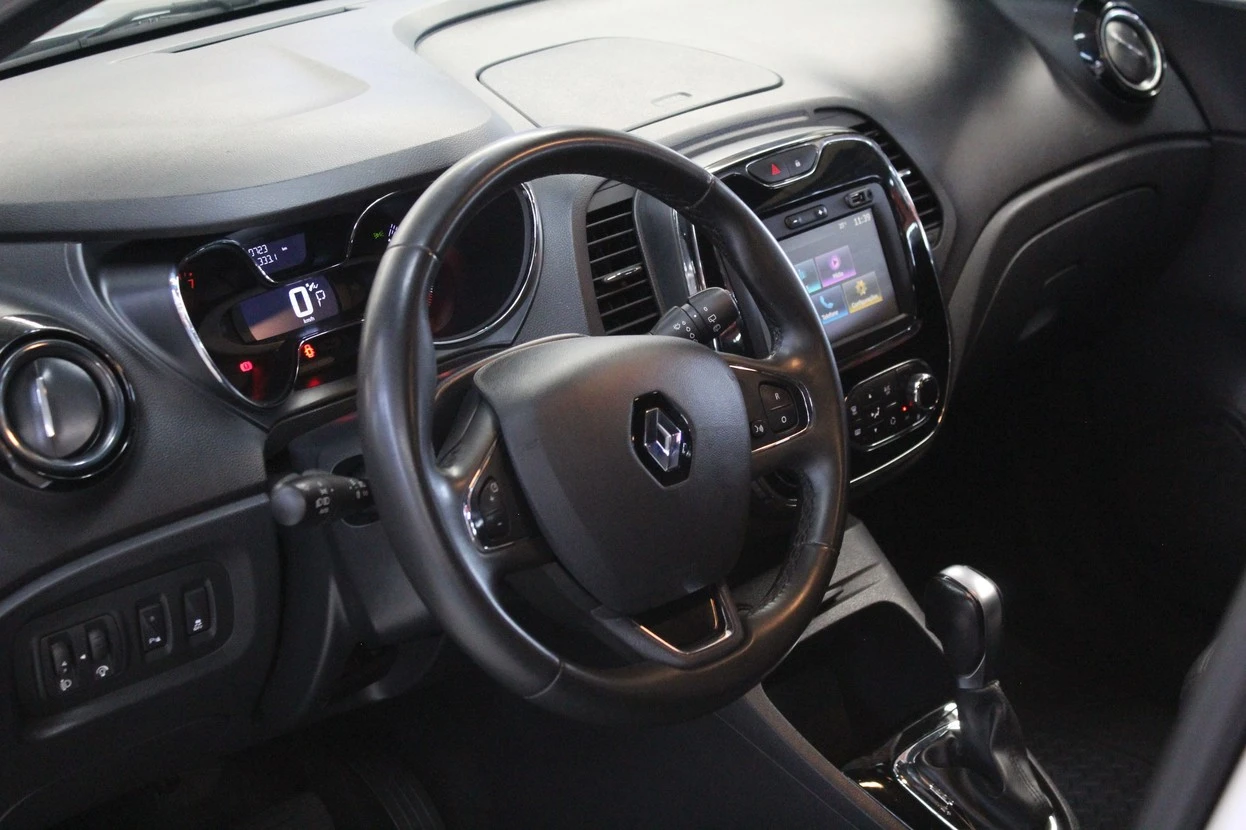 RENAULT CAPTUR