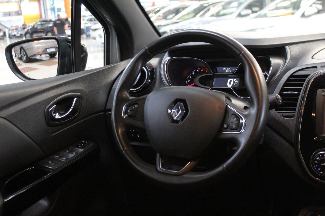 RENAULT CAPTUR