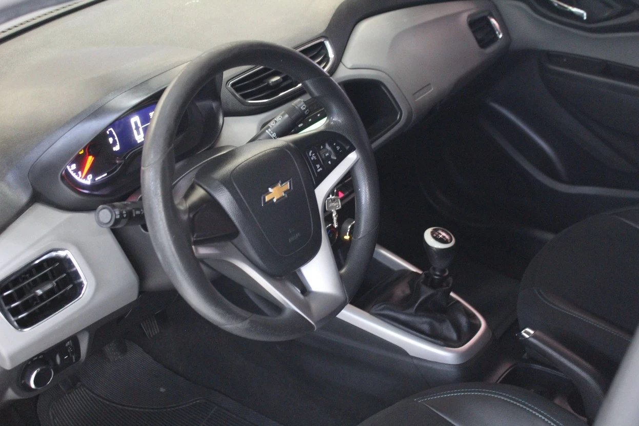 CHEVROLET ONIX