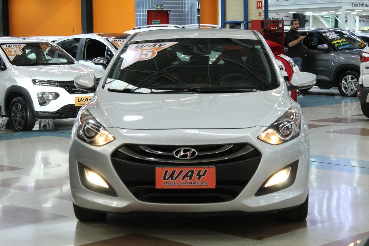 HYUNDAI I30