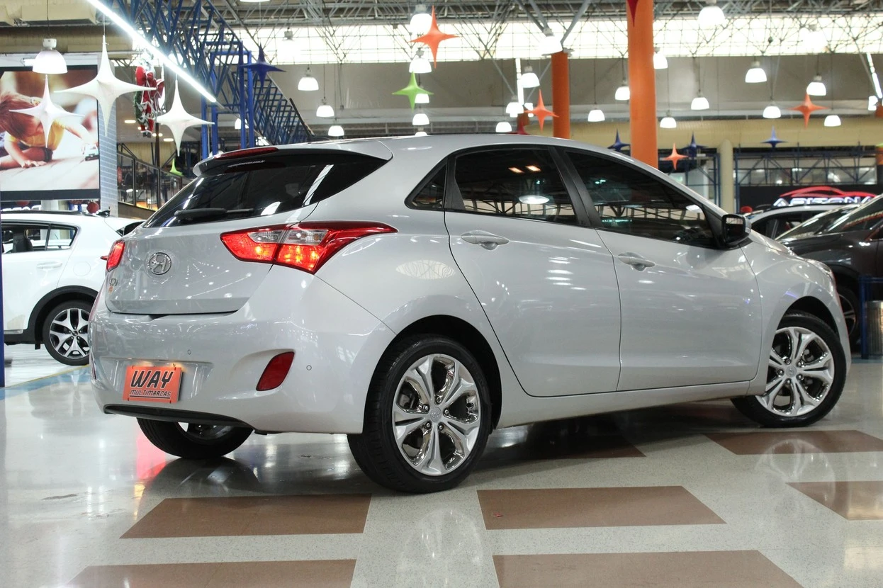 HYUNDAI I30