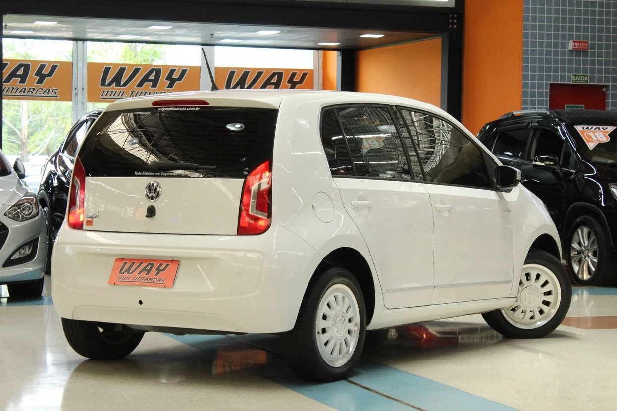 VOLKSWAGEN UP