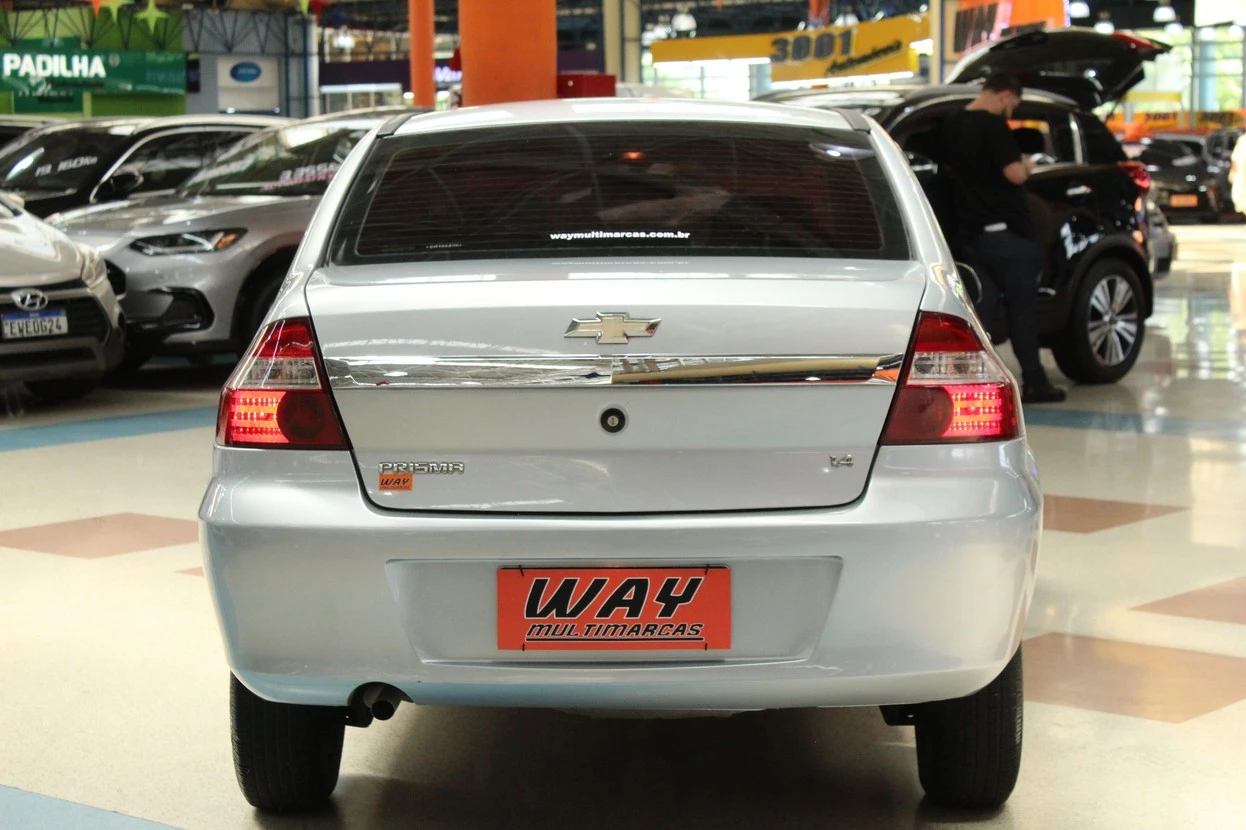CHEVROLET PRISMA