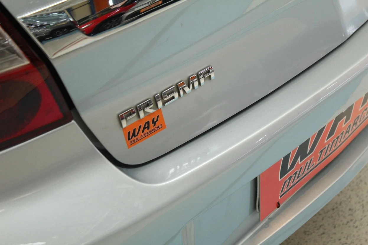 CHEVROLET PRISMA