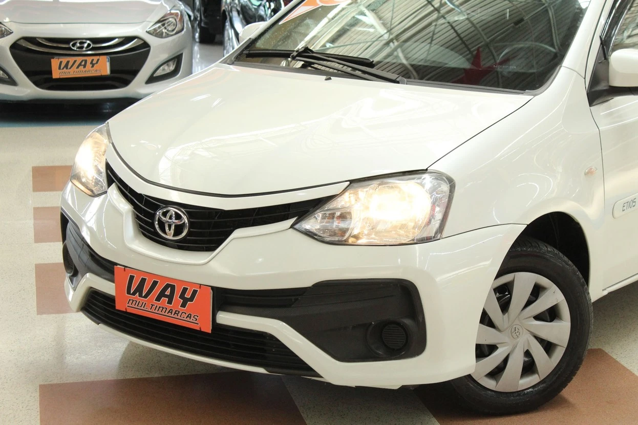 TOYOTA ETIOS