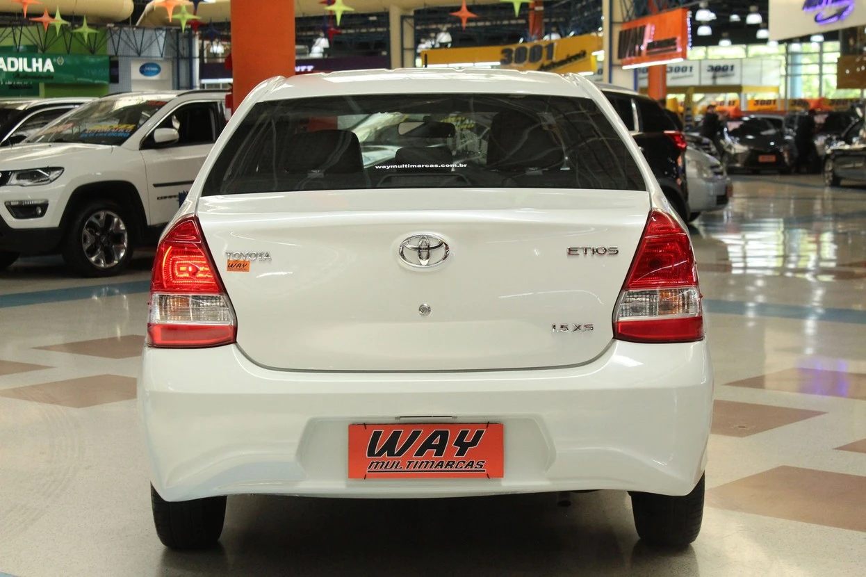 TOYOTA ETIOS