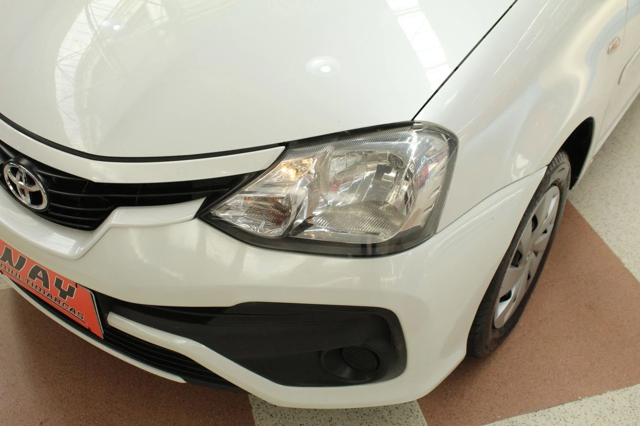 TOYOTA ETIOS
