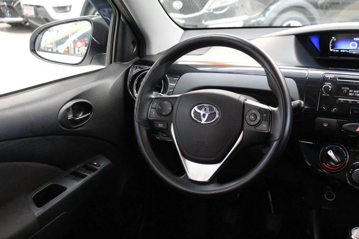 TOYOTA ETIOS