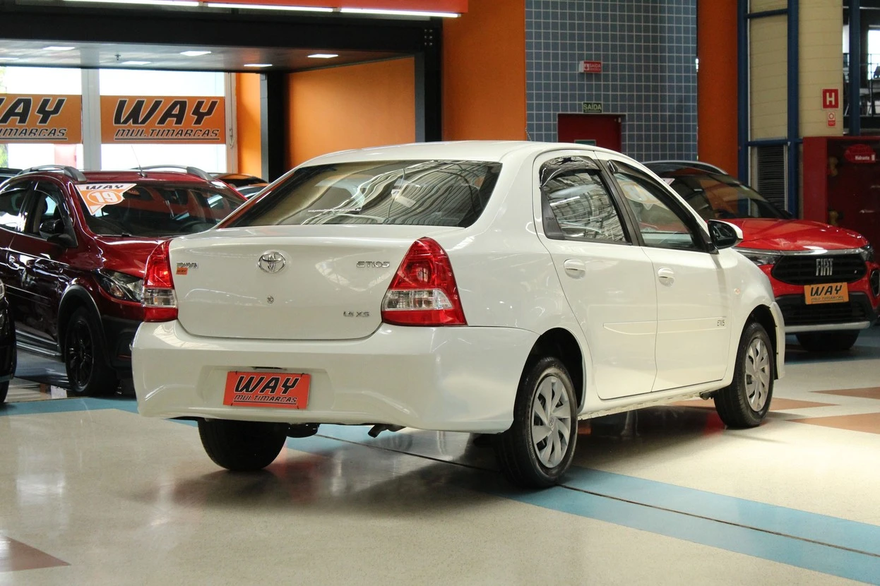 TOYOTA ETIOS
