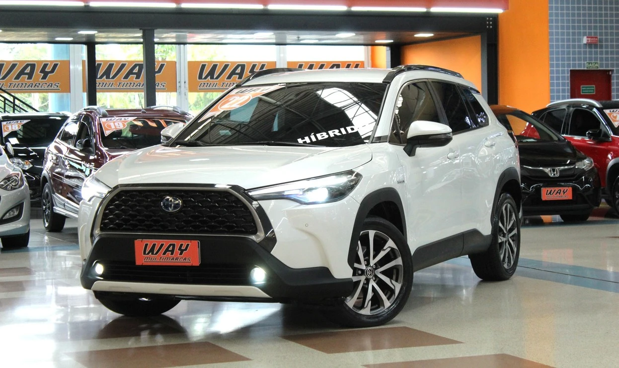 TOYOTA COROLLA CROSS