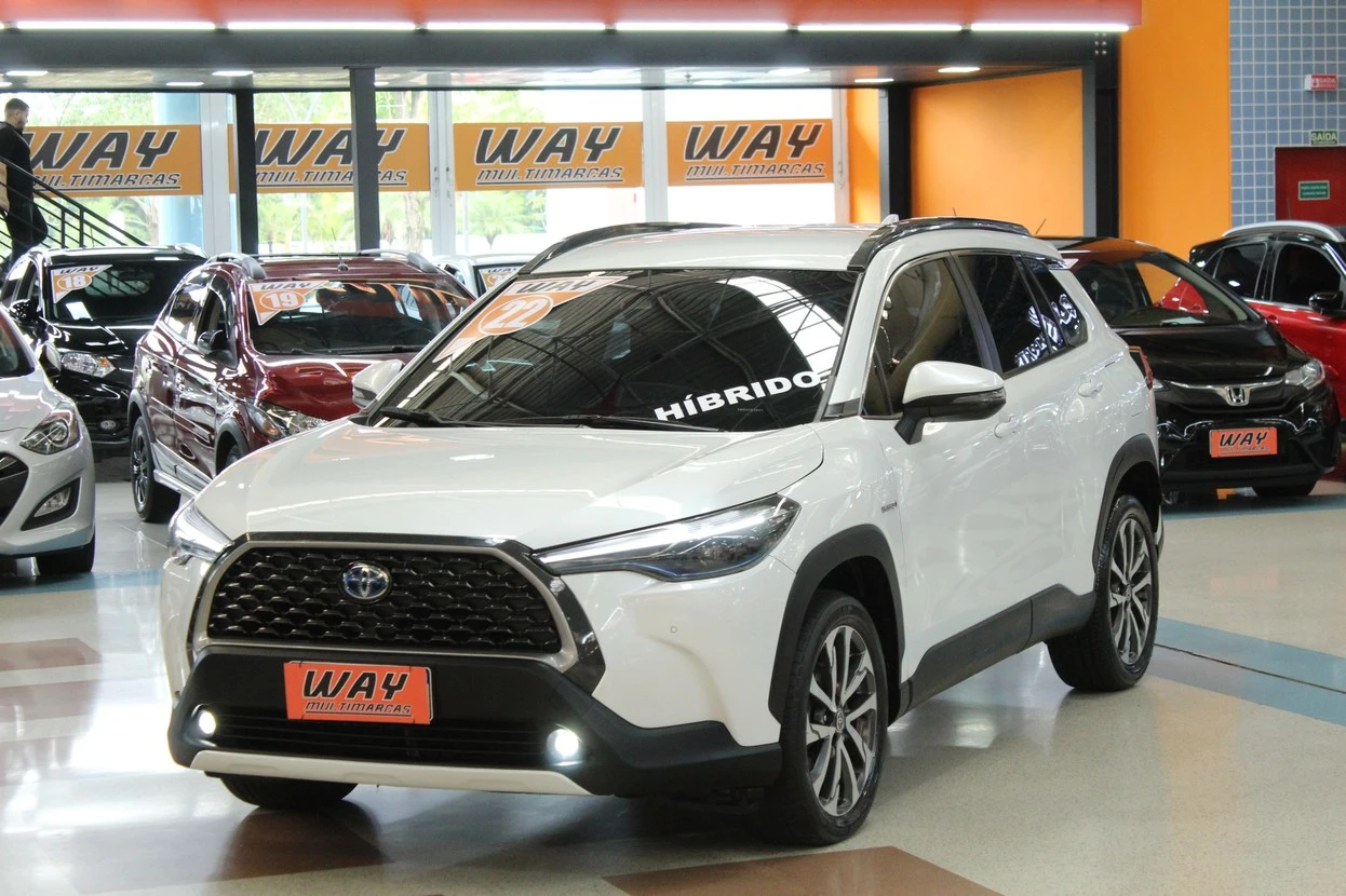 TOYOTA COROLLA CROSS