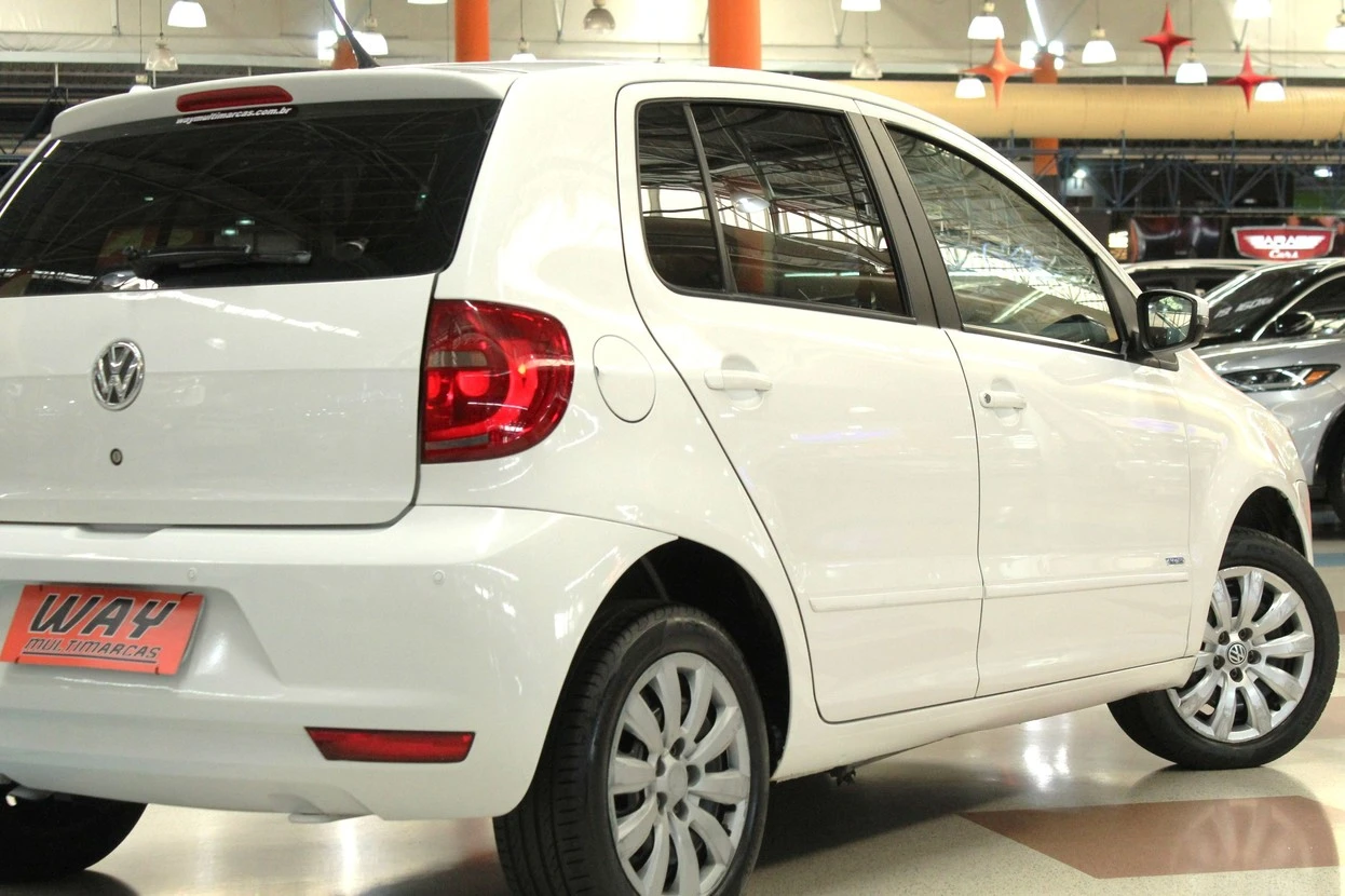 VOLKSWAGEN FOX