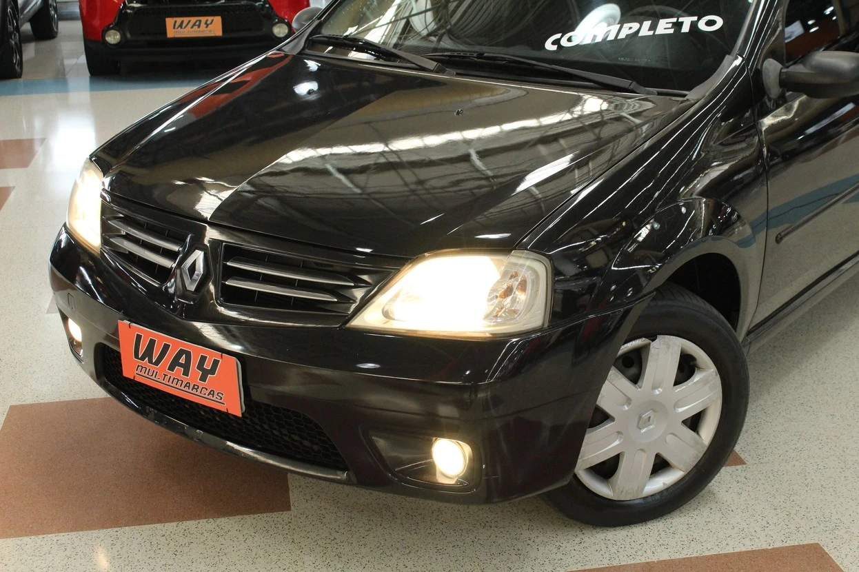 RENAULT LOGAN
