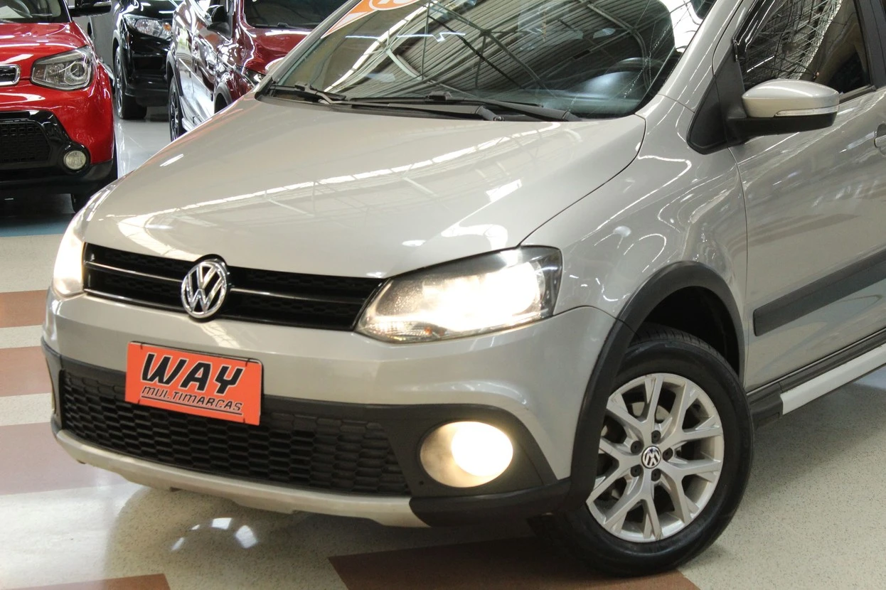 VOLKSWAGEN CROSSFOX