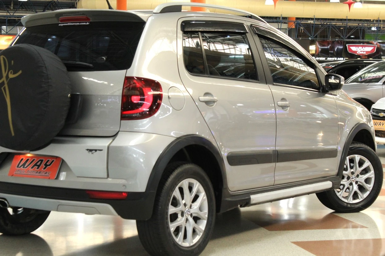 VOLKSWAGEN CROSSFOX