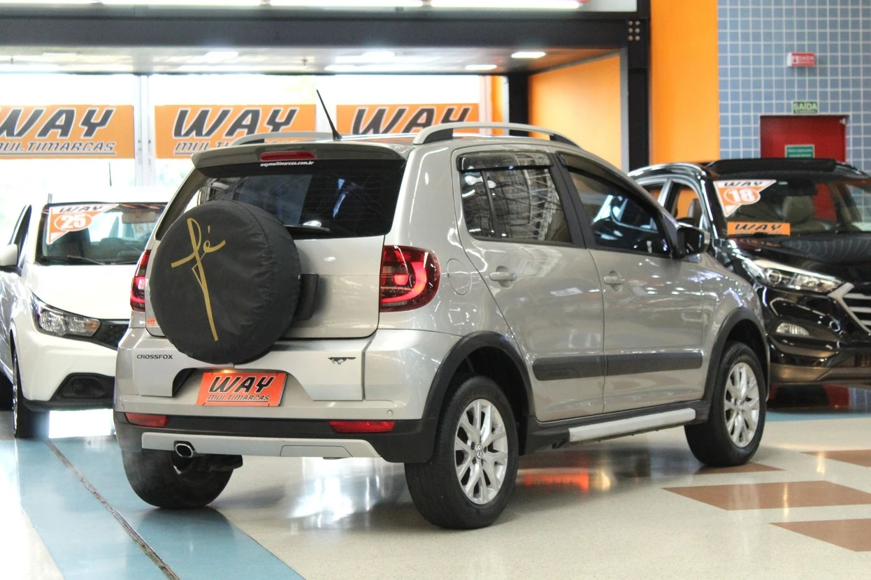 VOLKSWAGEN CROSSFOX