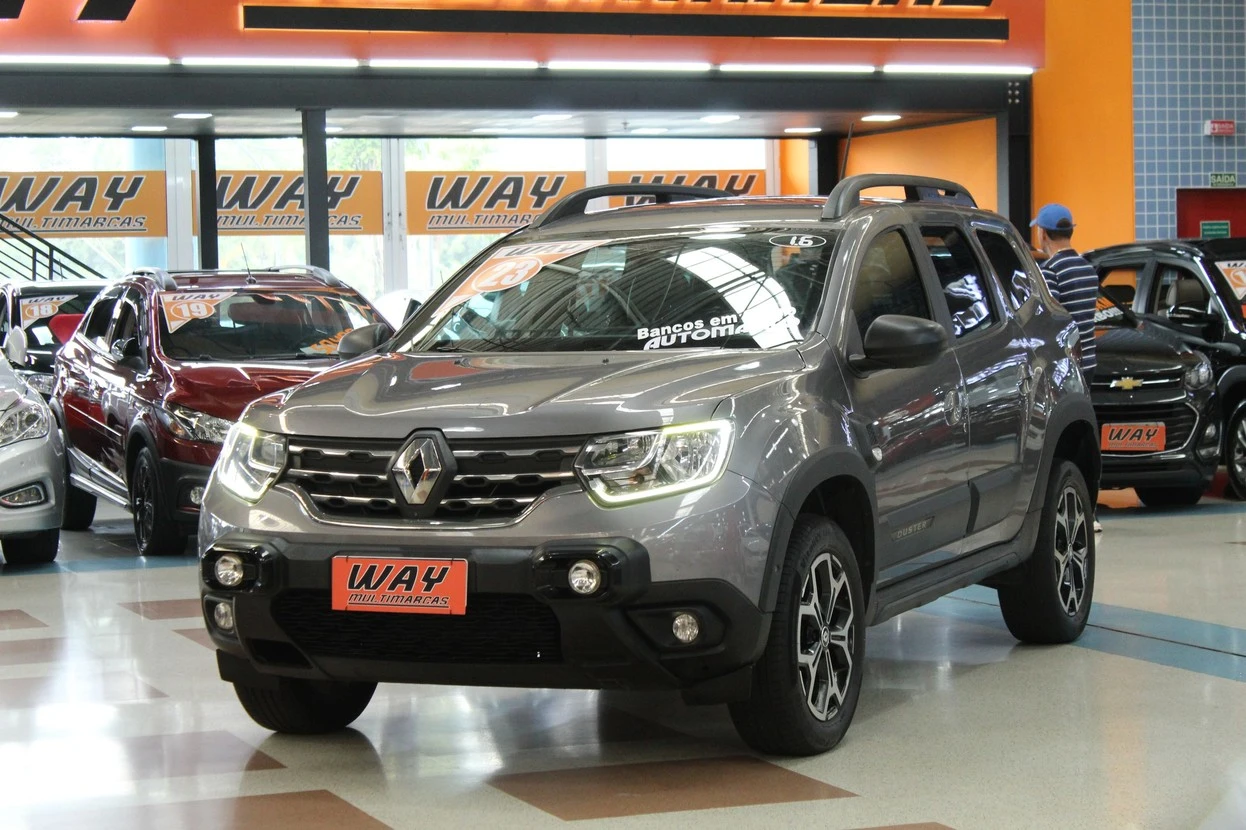 RENAULT DUSTER
