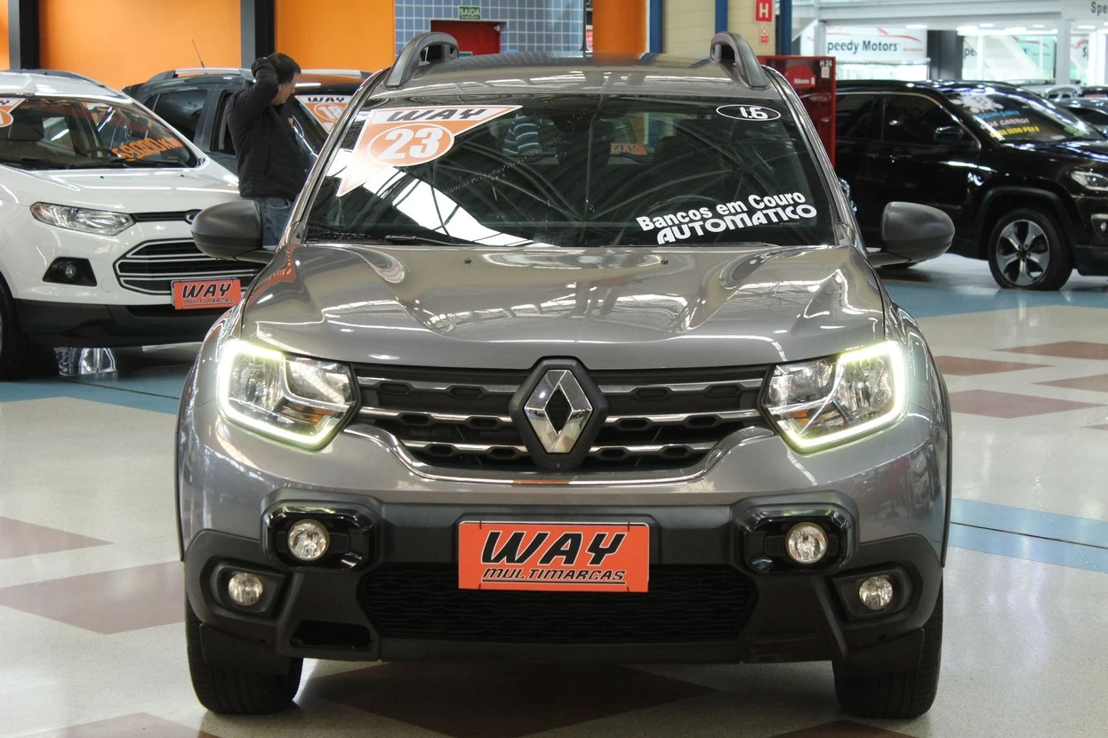RENAULT DUSTER