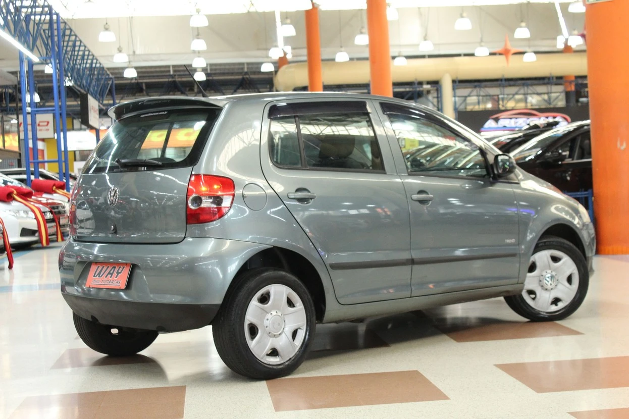 VOLKSWAGEN FOX