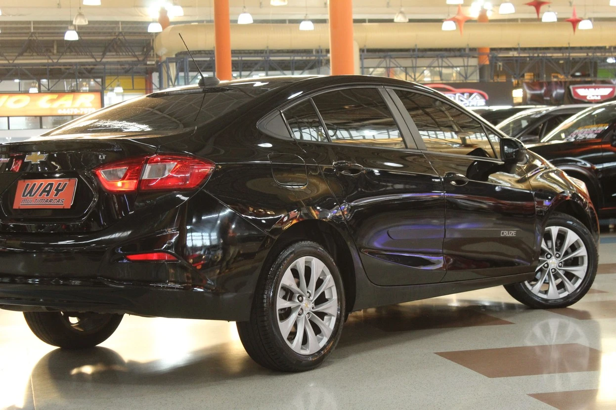 CHEVROLET CRUZE