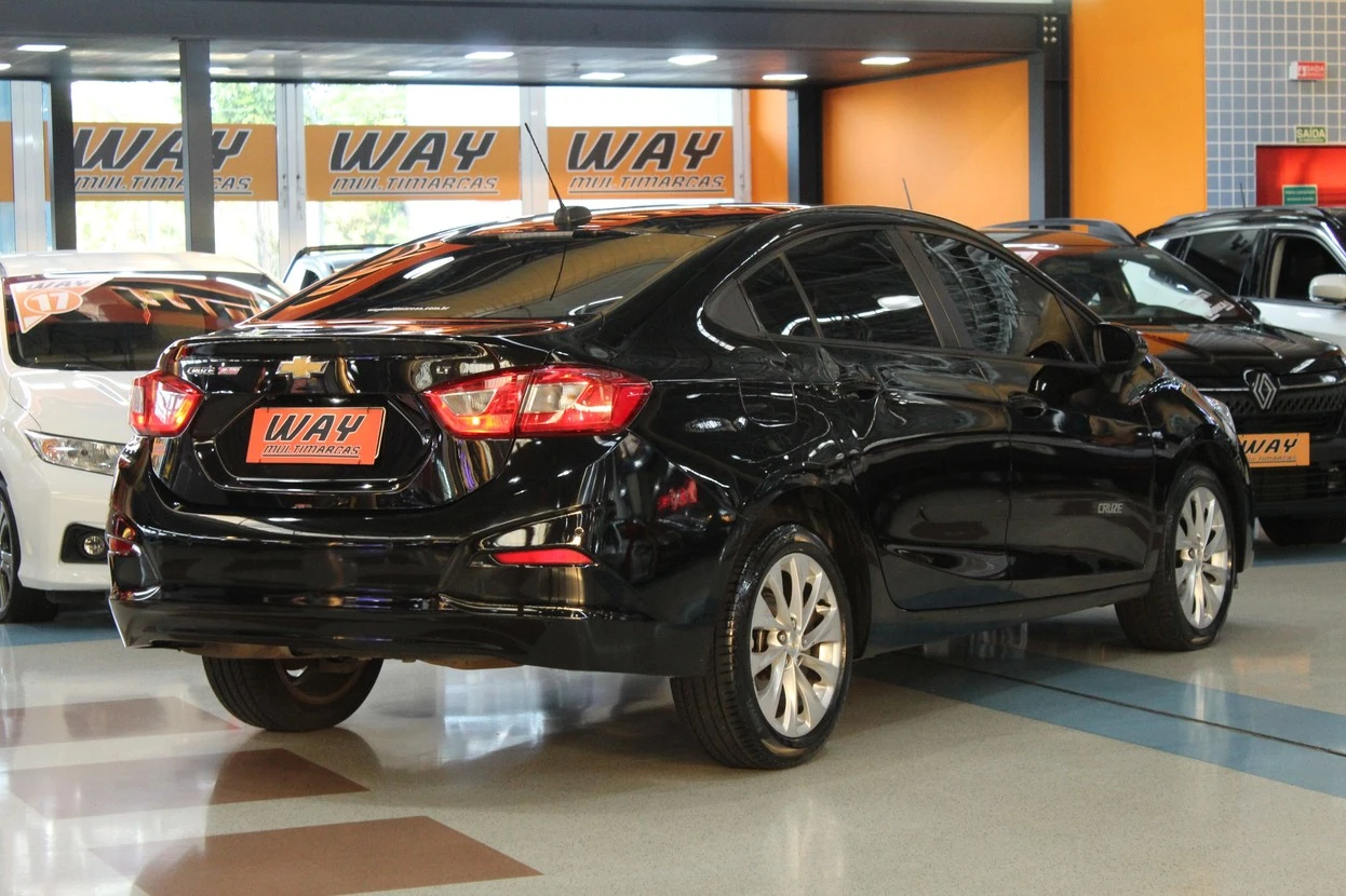 CHEVROLET CRUZE