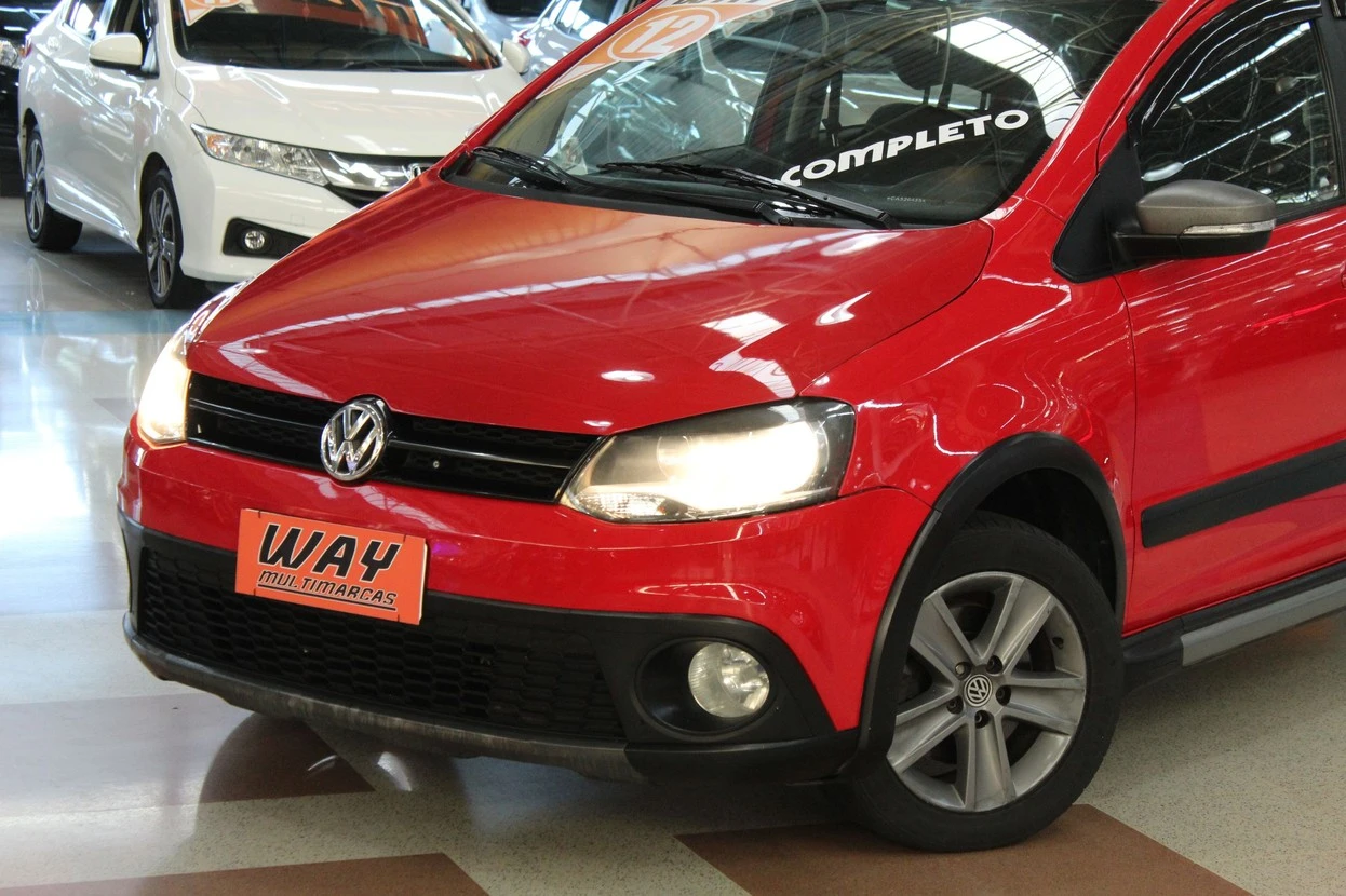 VOLKSWAGEN SPACE CROSS