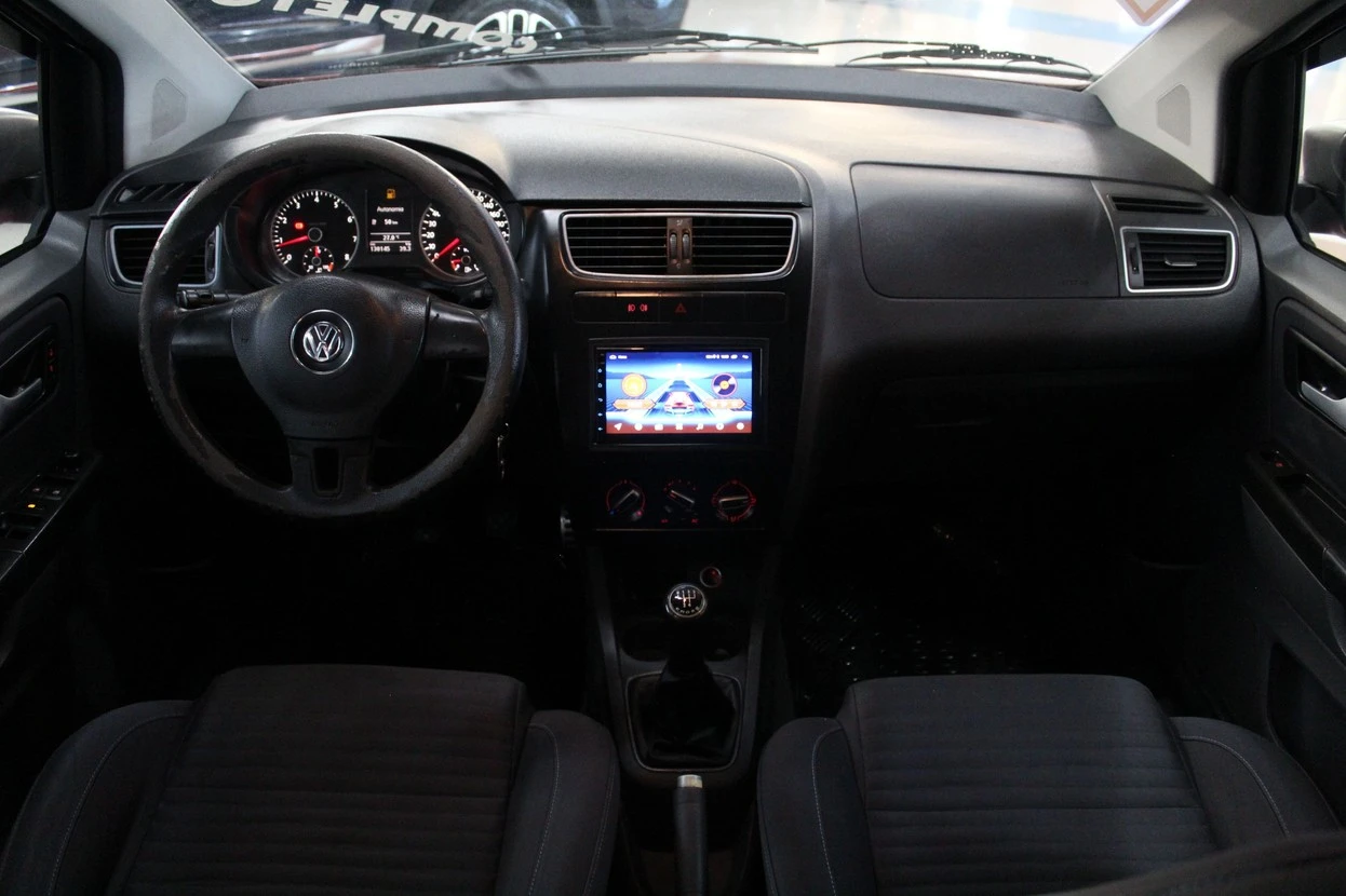 VOLKSWAGEN SPACE CROSS