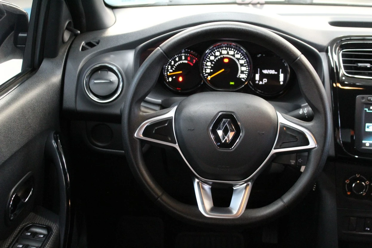 RENAULT LOGAN