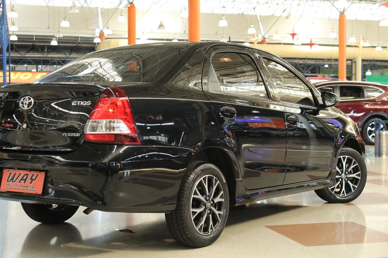 TOYOTA ETIOS