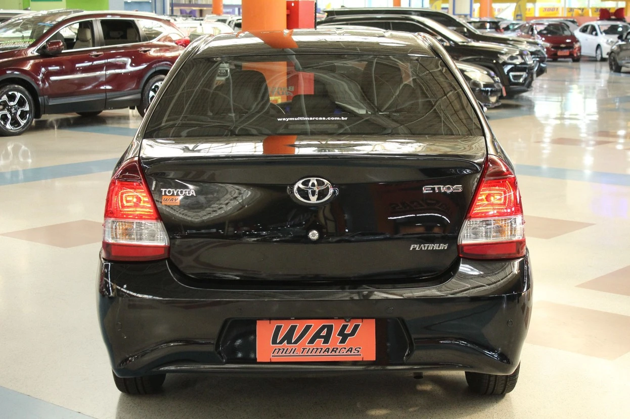 TOYOTA ETIOS