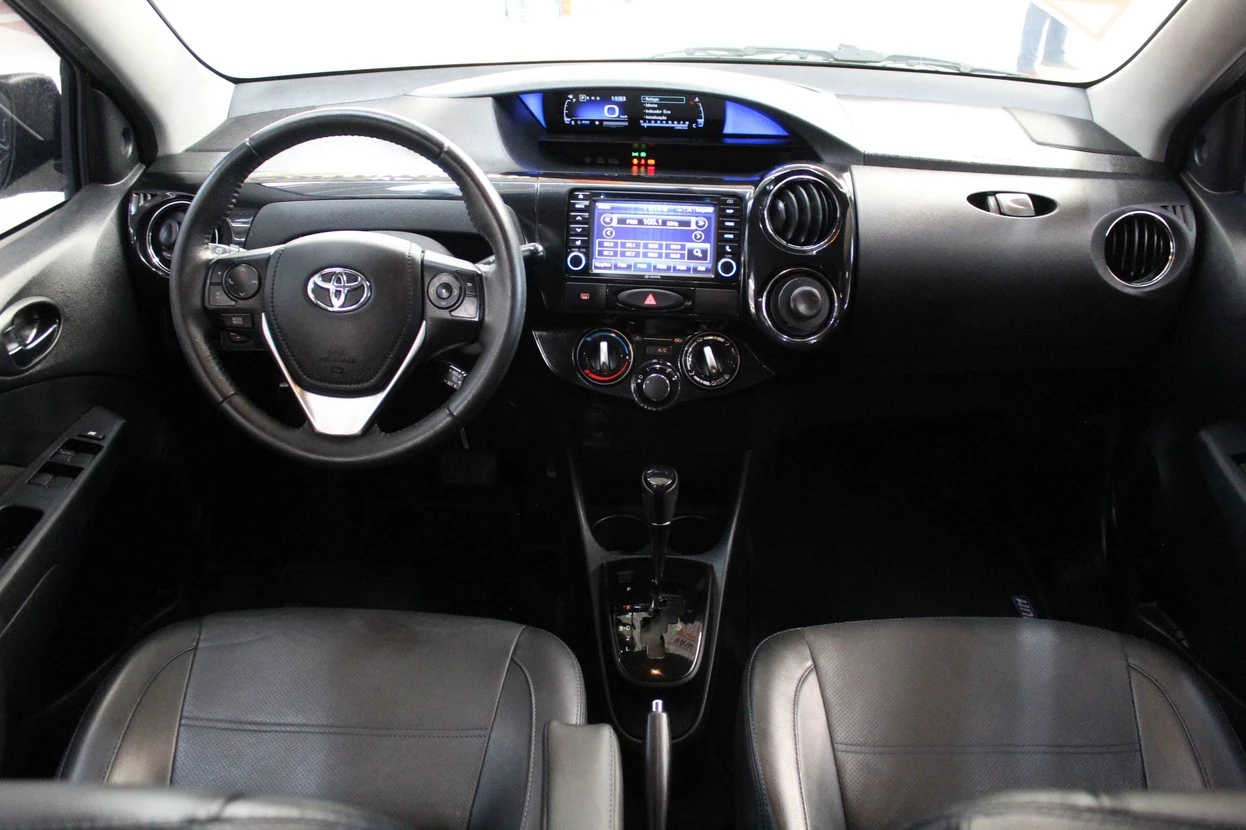 TOYOTA ETIOS