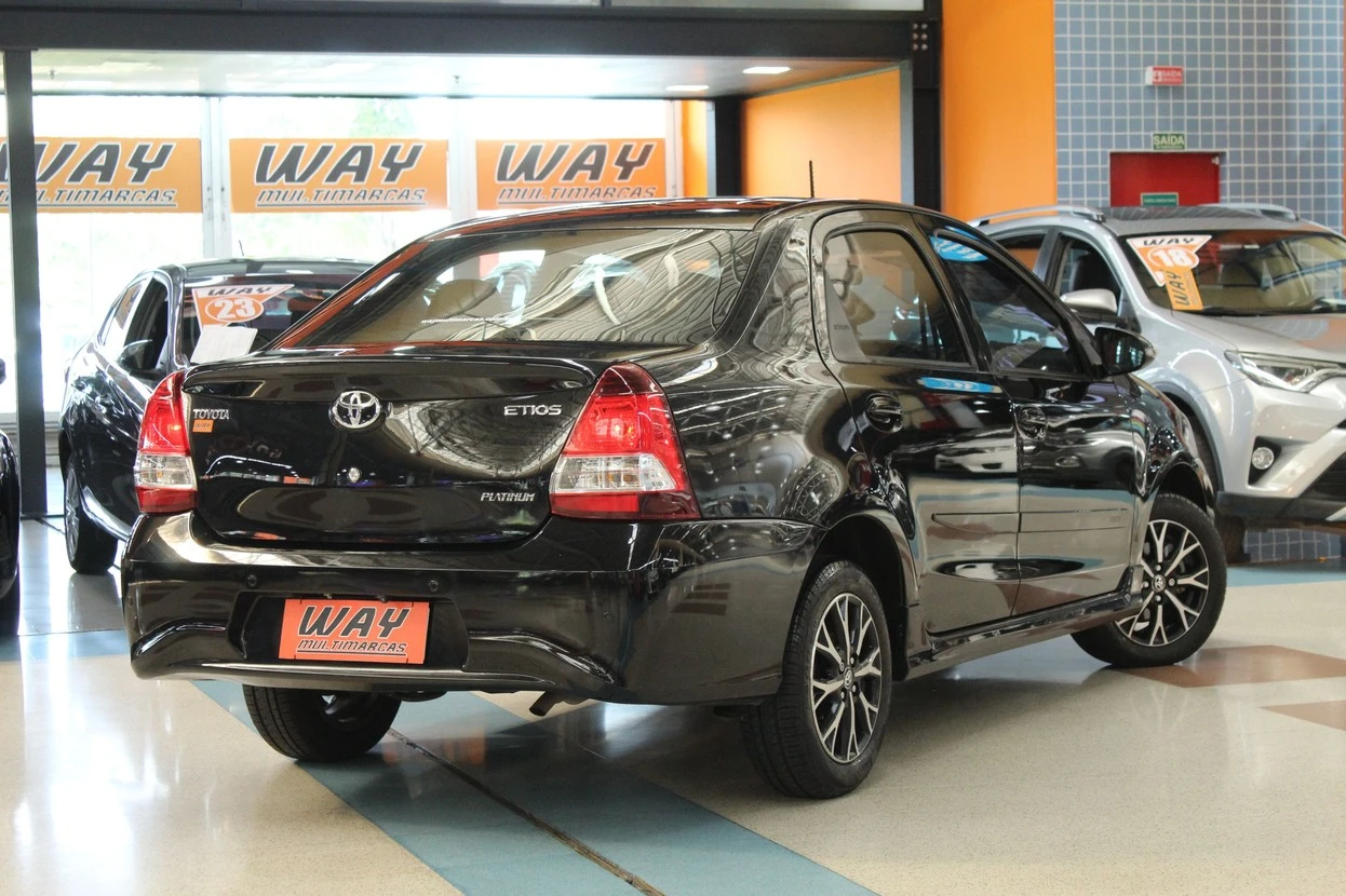 TOYOTA ETIOS