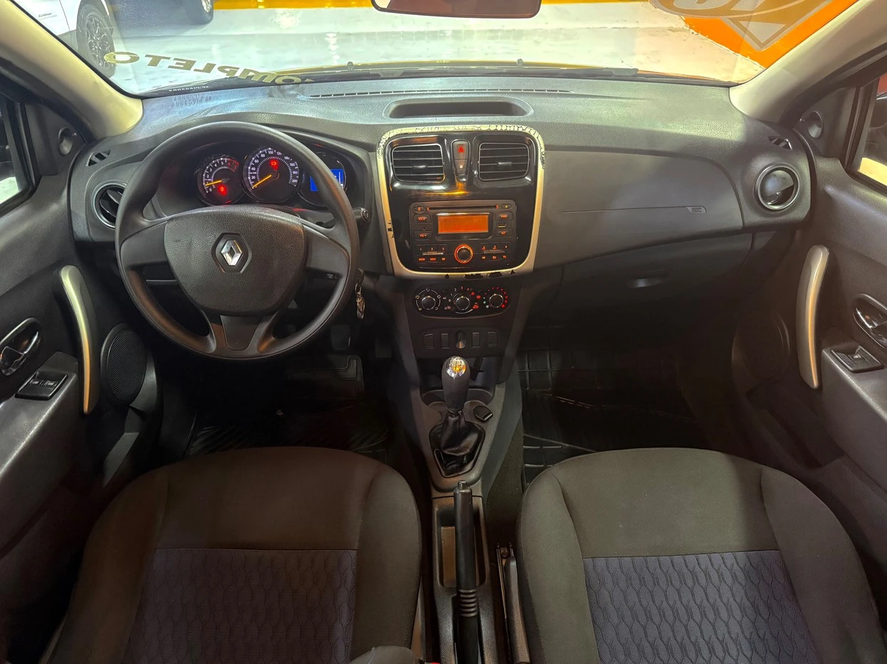 RENAULT SANDERO