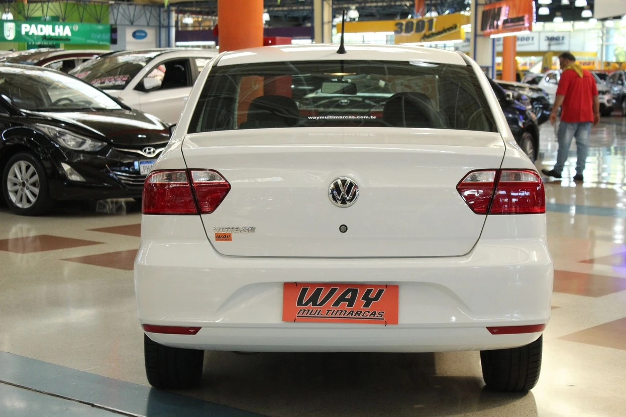 VOLKSWAGEN VOYAGE