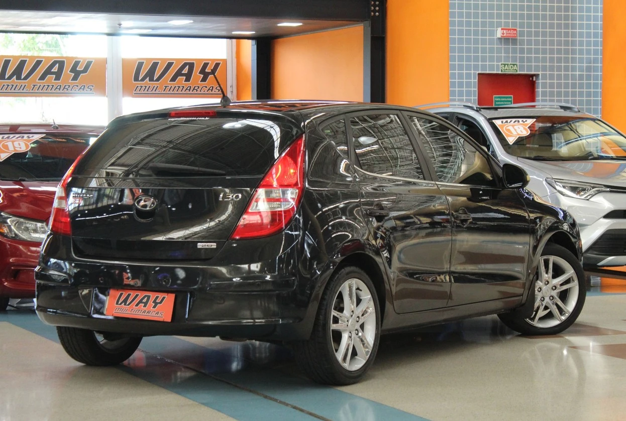 HYUNDAI I30
