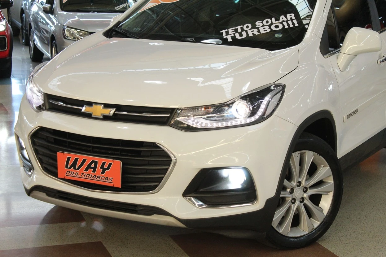 CHEVROLET TRACKER