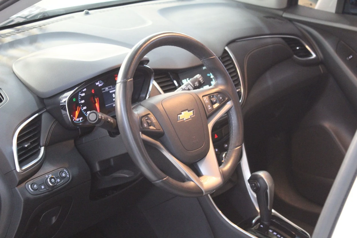 CHEVROLET TRACKER