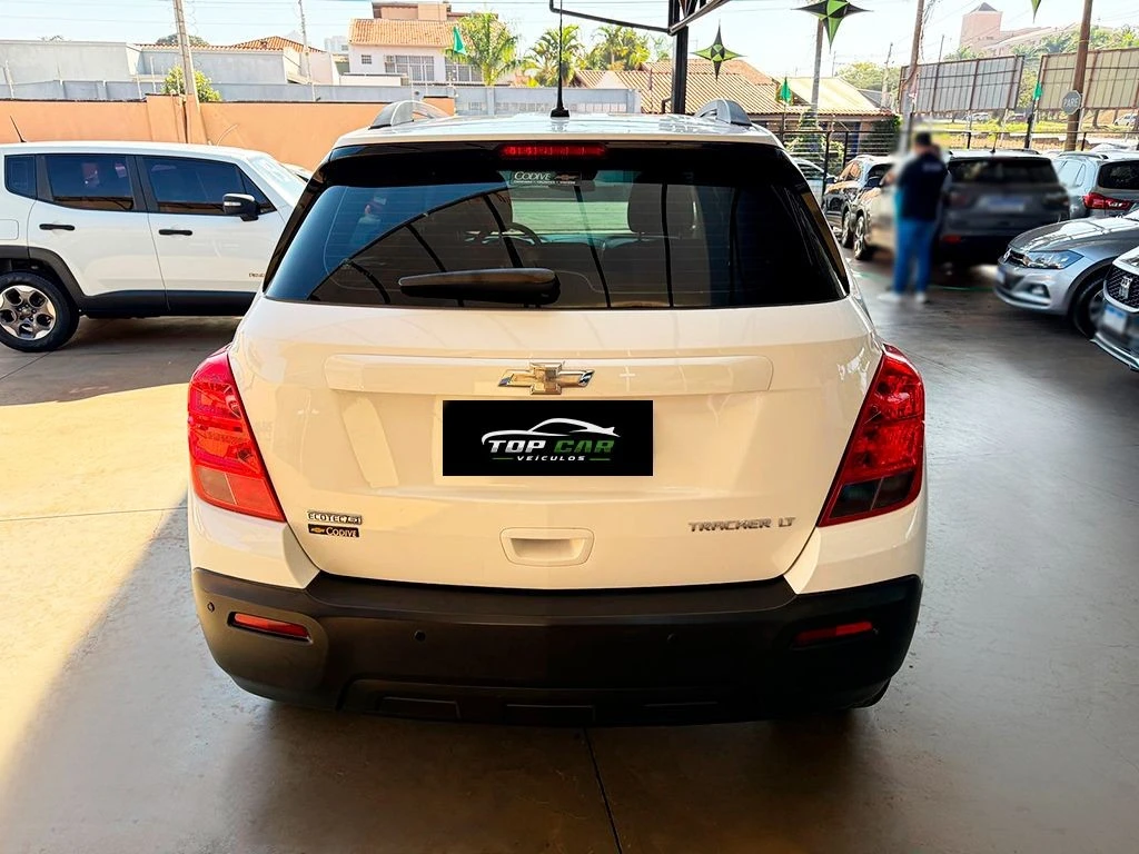 CHEVROLET TRACKER