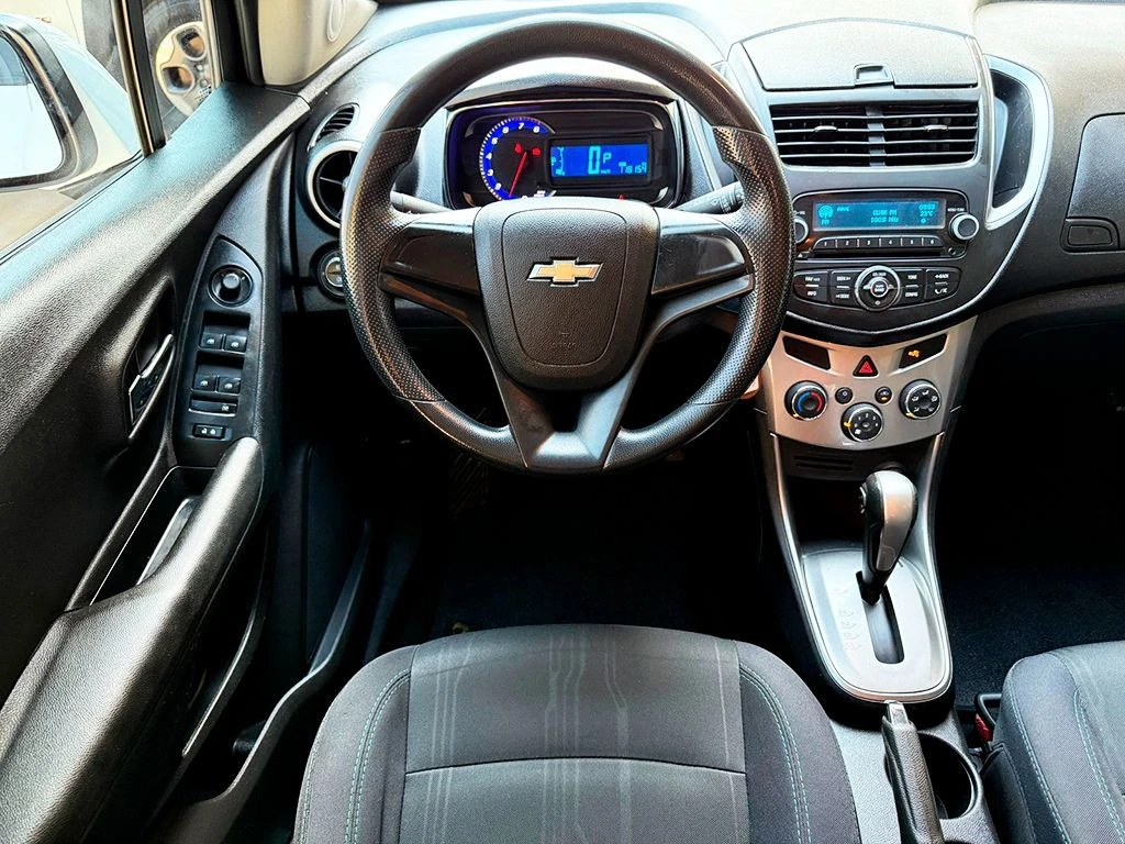 CHEVROLET TRACKER