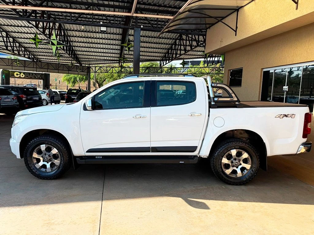 CHEVROLET S10