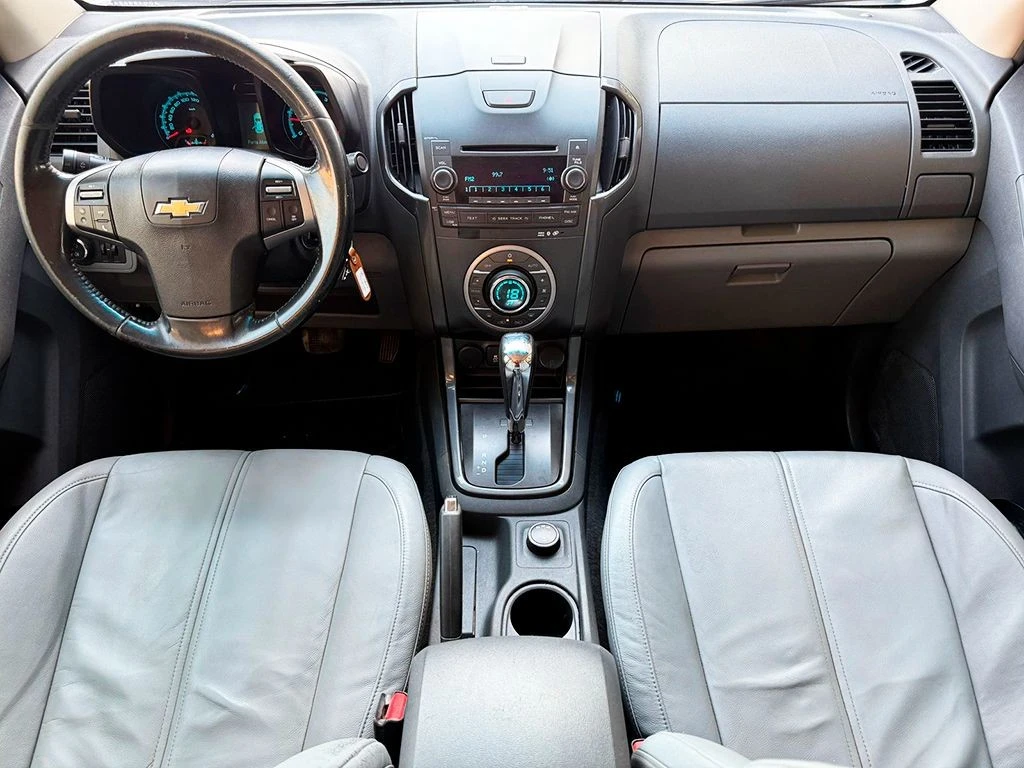 CHEVROLET S10