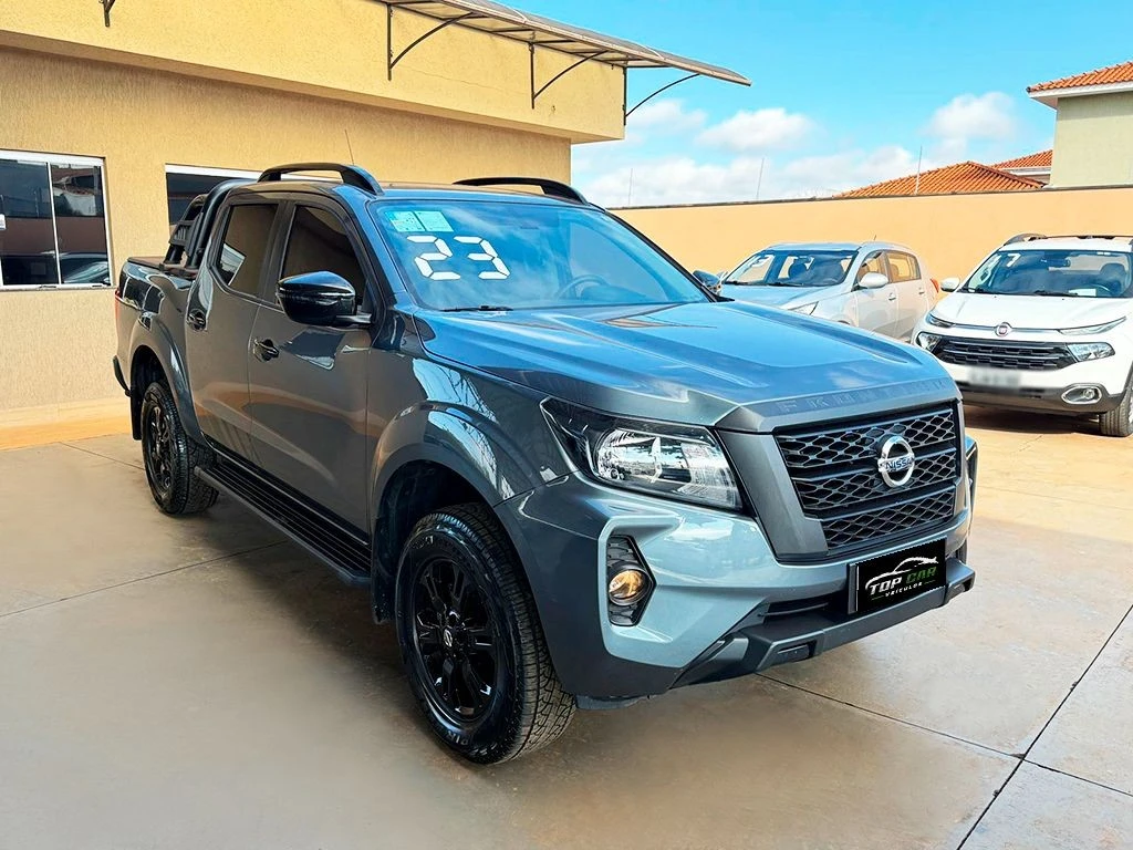 NISSAN FRONTIER