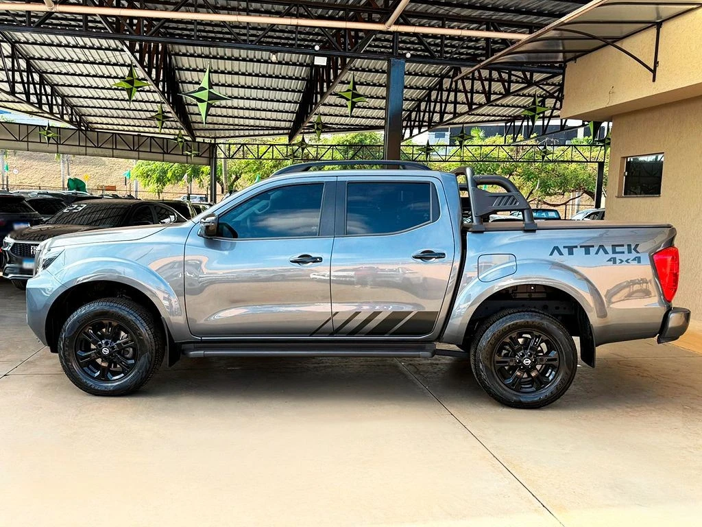 NISSAN FRONTIER