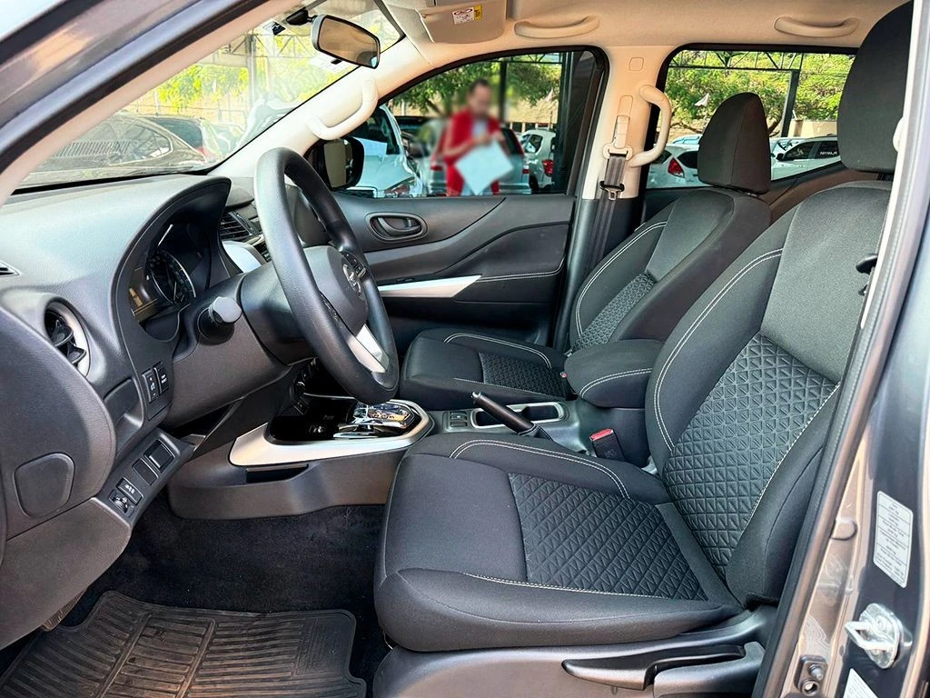 NISSAN FRONTIER