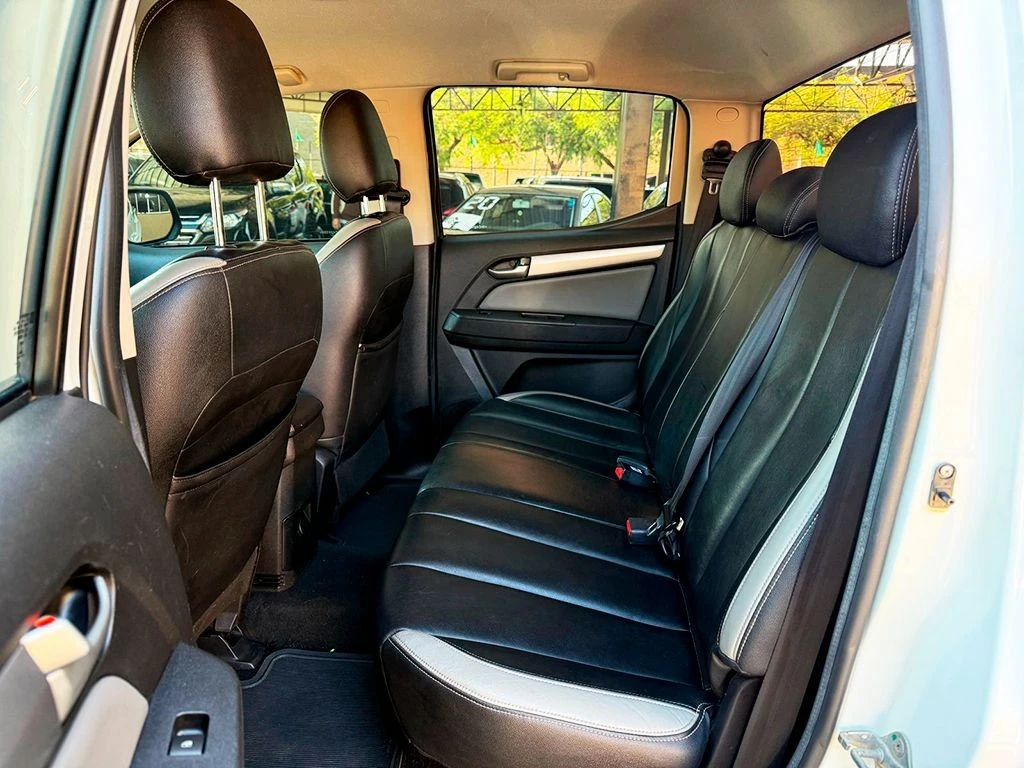 CHEVROLET S10