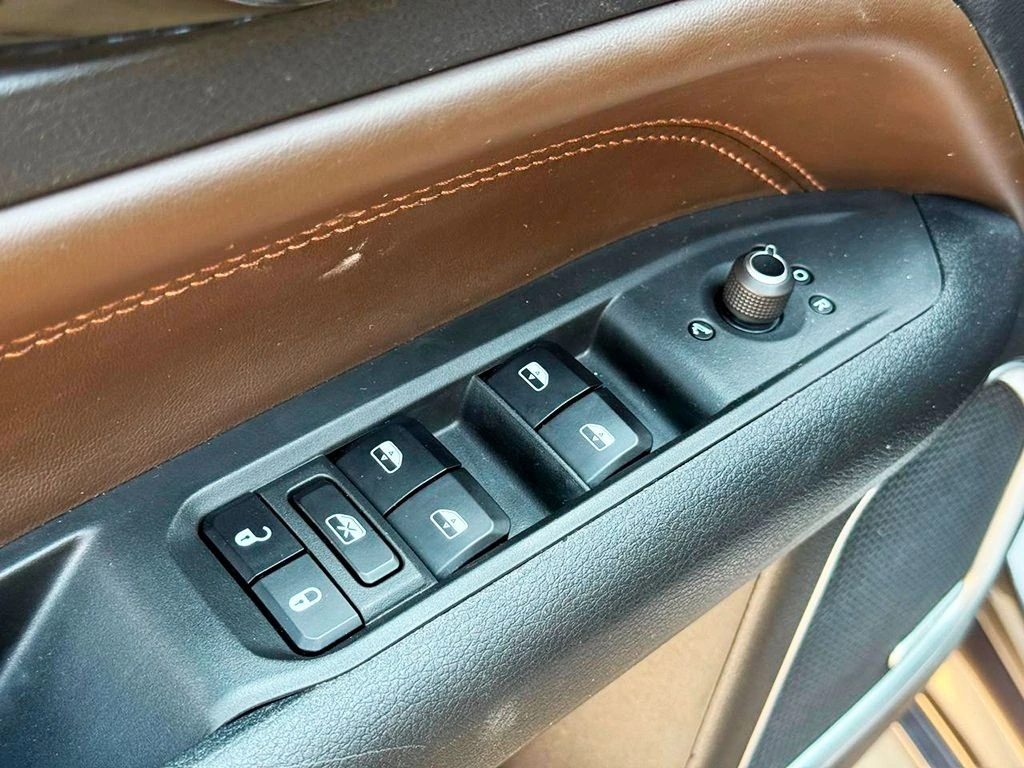 JEEP COMMANDER