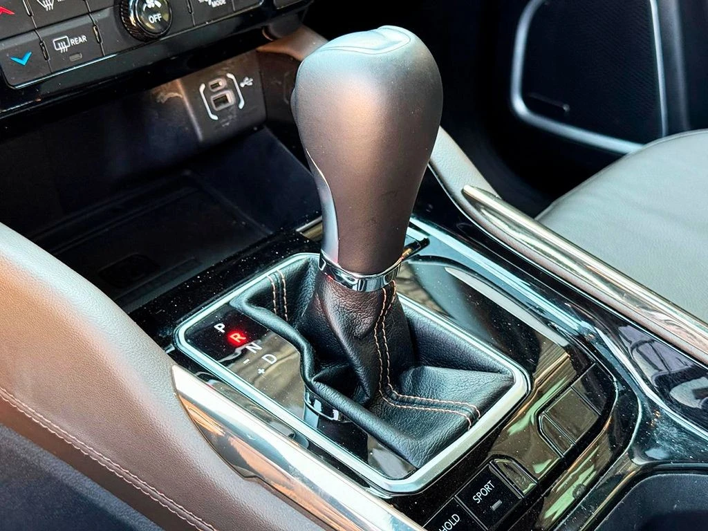 JEEP COMMANDER