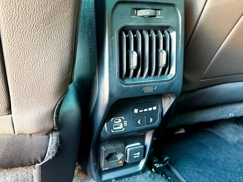 JEEP COMMANDER